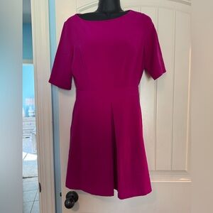 Forever 21 pink dress with pockets. Size small.